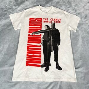 Twenty One Pilots The Clancy World Tour T Shirt Mens Small Music Double Sided